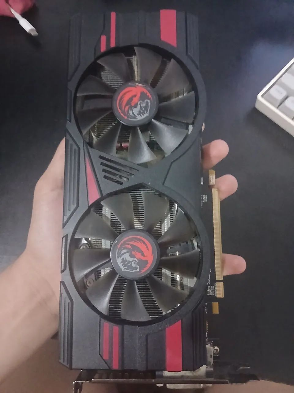 Placa de video rx570 8gb com problema