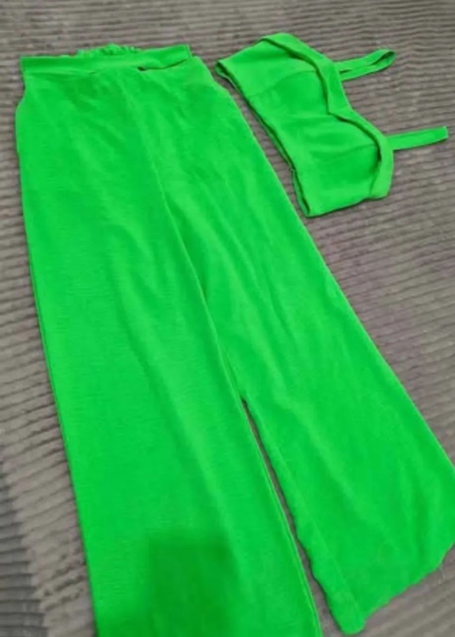 Conjunto verde -Tam M