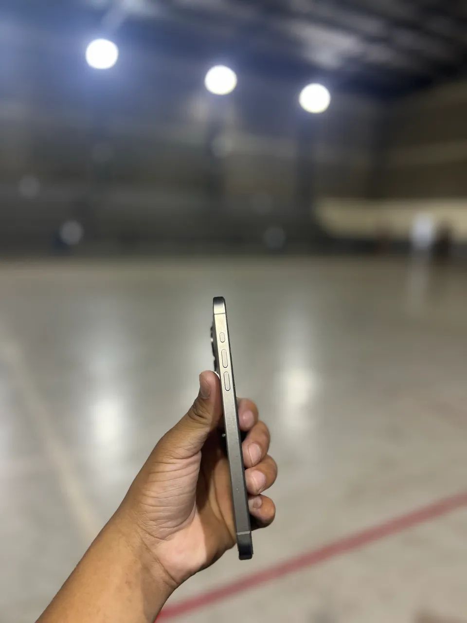 VENDO IPHONE 15 PRO MAX - Foto 3