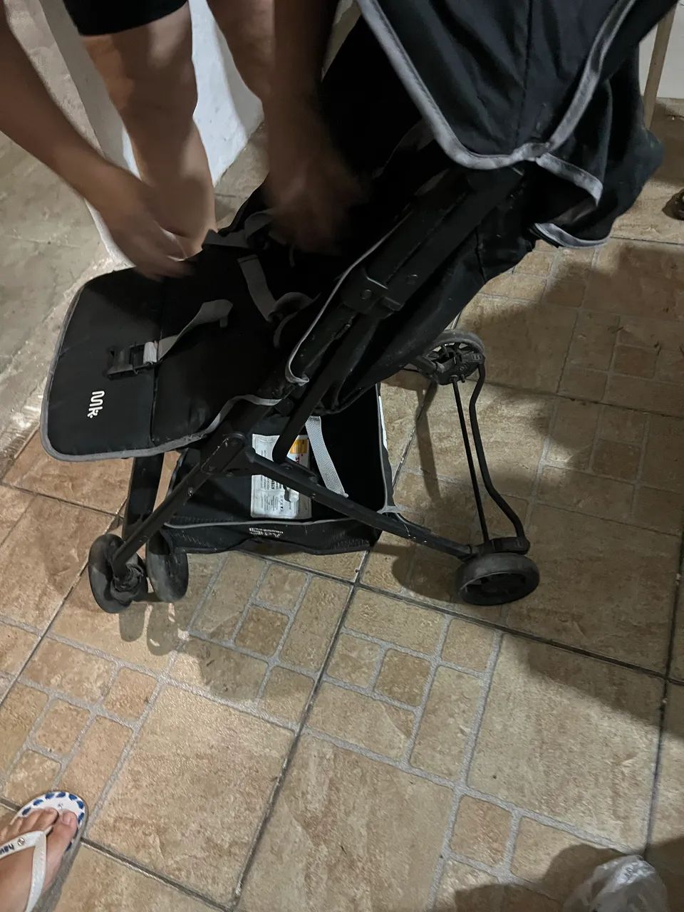carrinho de bebê 
