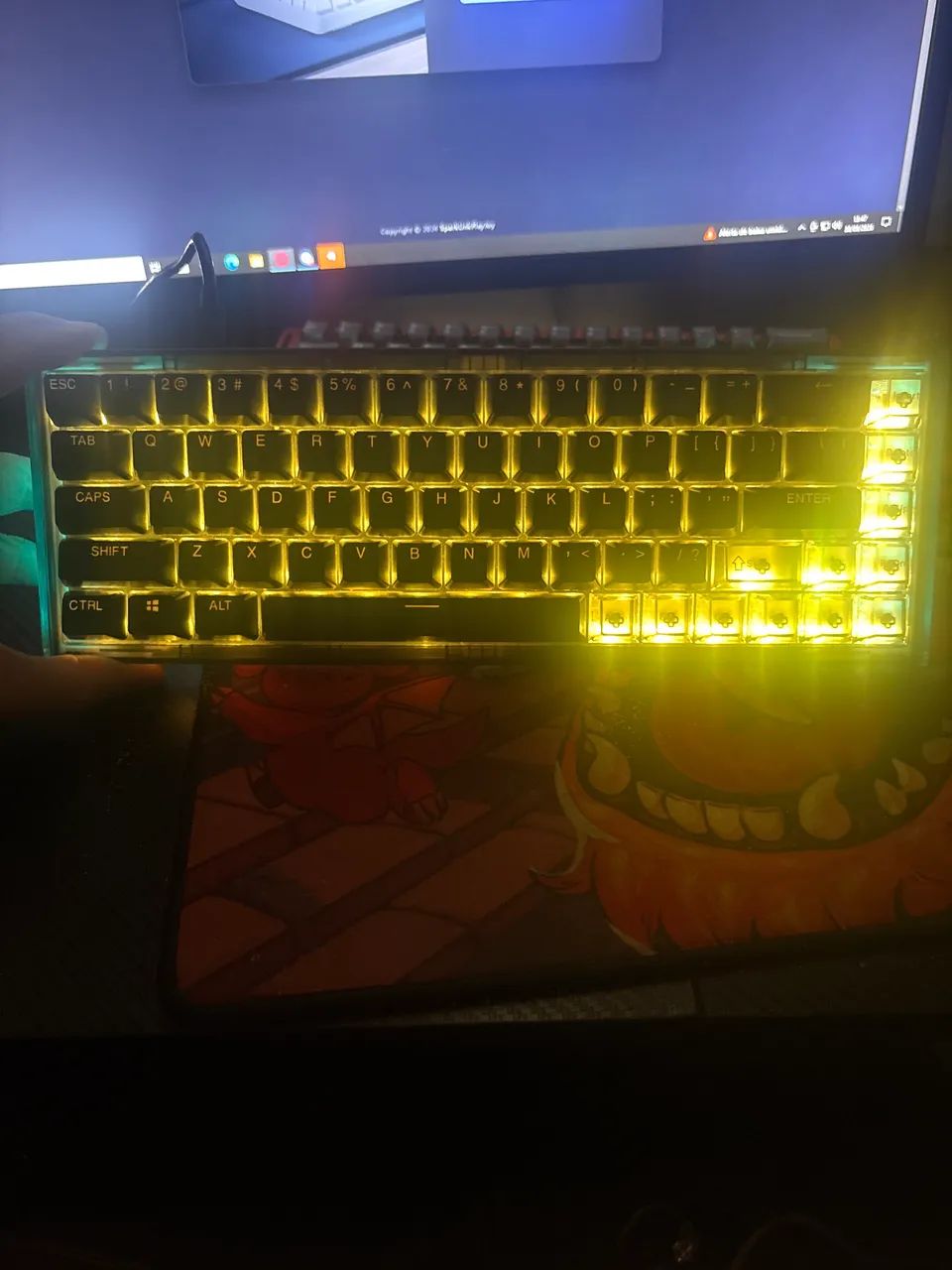 Teclado magnético cool68 com teclas do Apex pro tkl 