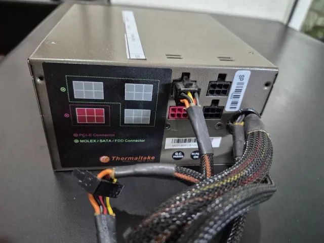 Fonte Semimodular 450w Termaltake - Foto 3