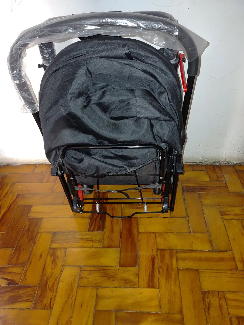 Carrinho de bebê novo - Foto 3