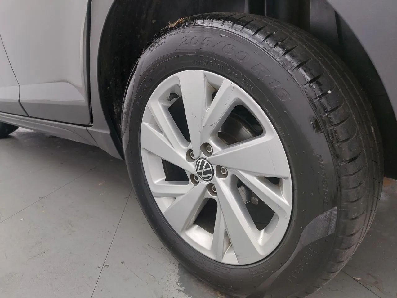 Volkswagen Nivus Comfortline 1.0 200 TSI Flex Aut., foto 12 de 18