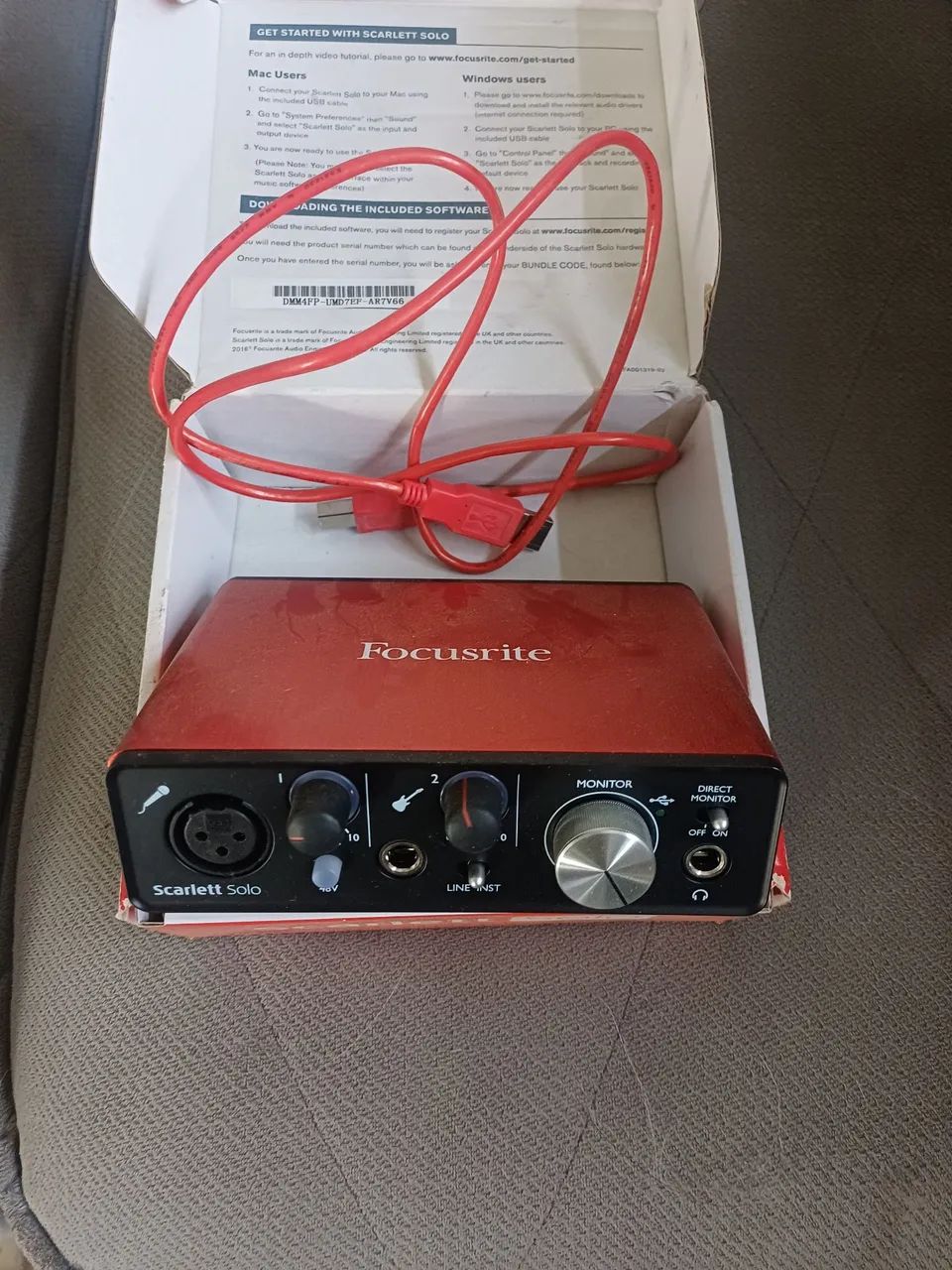 Placa de áudio Focusrite Scarlett Solo - Geração 2