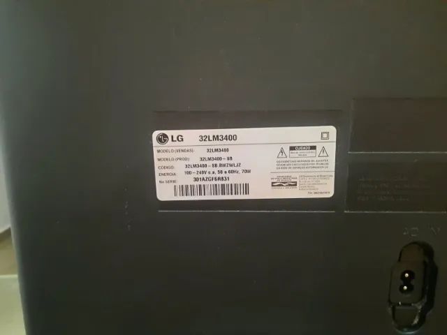 TV 32" LED 3D LG 32LM3400  - Foto 4