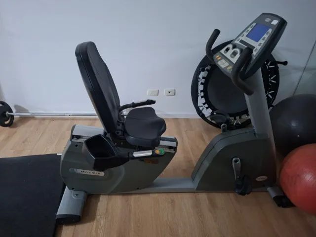 Vendo equipamentos sala ginástica completa - Foto 4
