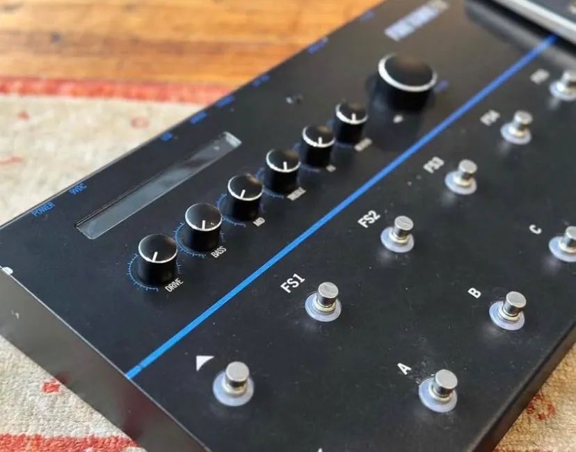 Line 6 Firehawk FX - Instrumentos musicais - Rudge Ramos, São