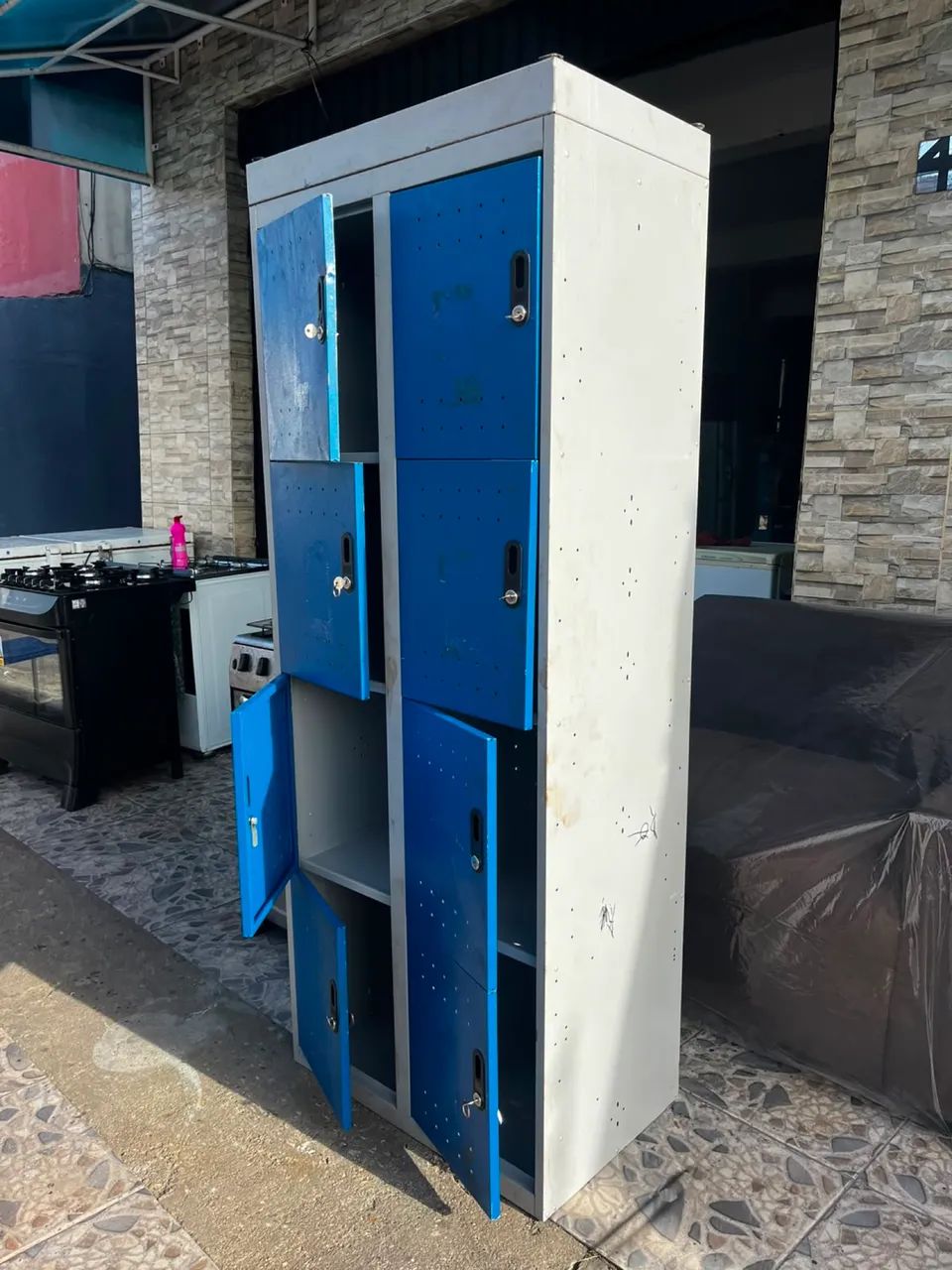 Vende-se Armário com 8 portas  - Foto 2