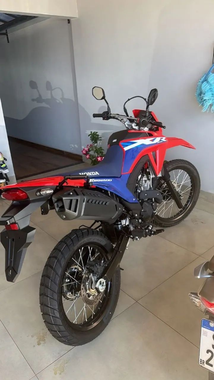 Moto nova saiu da loja e estar guardada - Foto 3