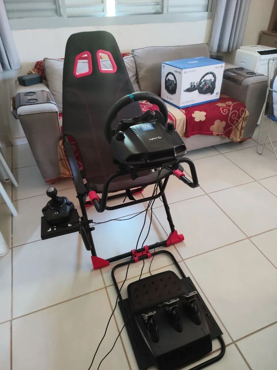 volante logitech g29 com cambio e cockpit