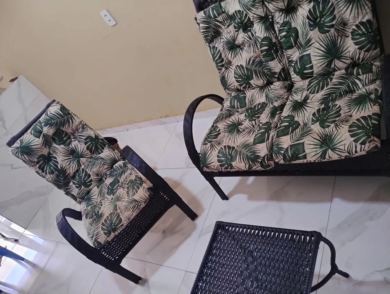 Jogo de cadeiras com namoradeira  - Foto 3