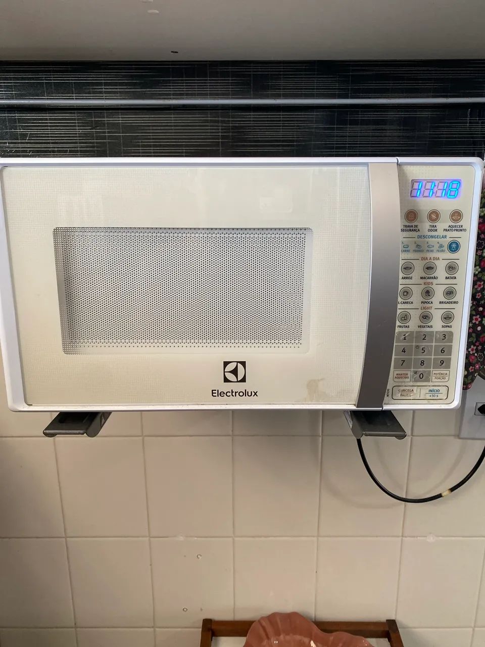Microondas Electrolux 20L 