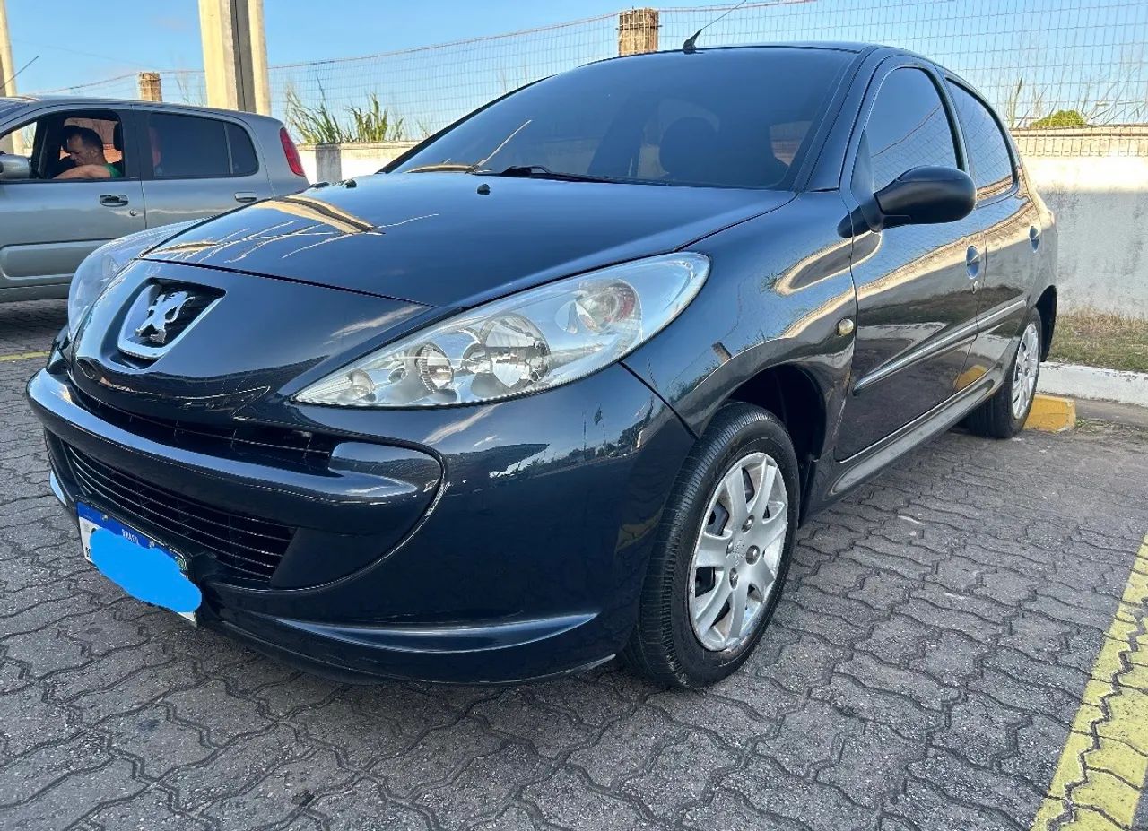 Peugeot 207 XR 1.4 Flex 8V 5P 2012 - Foto 6