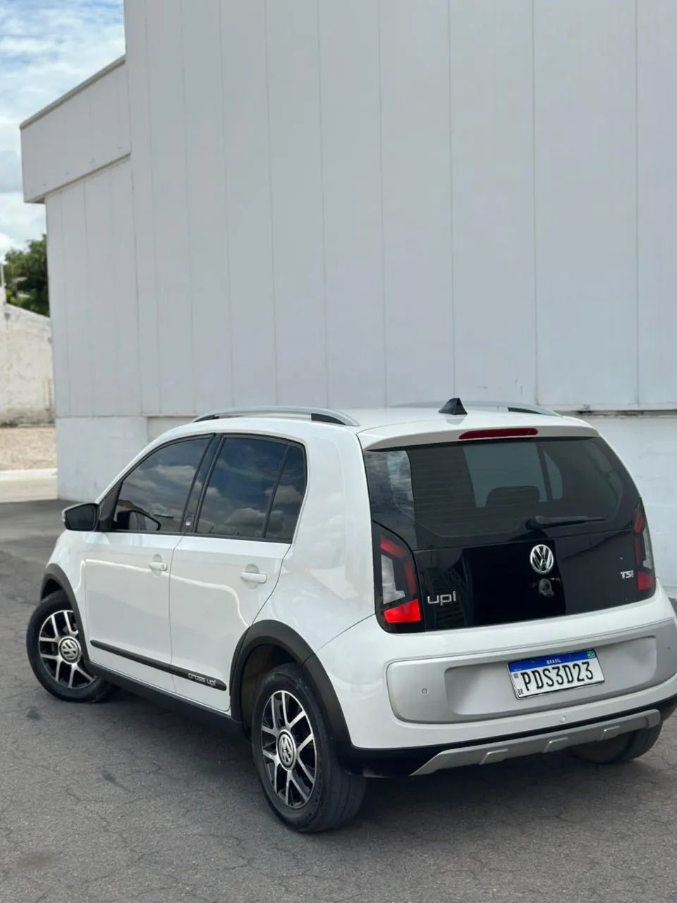 Volkswagen Up! 2017