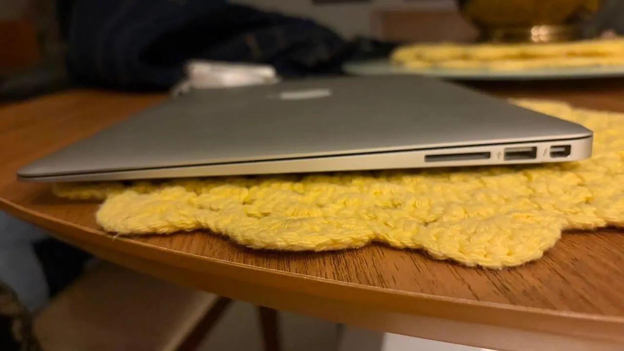 MACBOOK 2017 AIR 128 - Foto 5