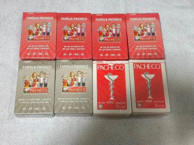 Lote com 8 baralhos - Foto 2