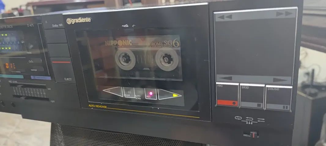 Tape Deck Vintage Gradiente D475 Funcionando - Foto 2