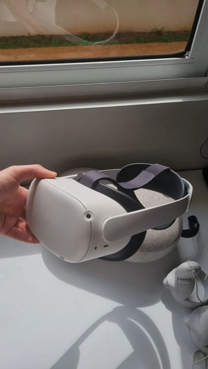 OCULOS QUEST 2 COM ACESSÓRIOS