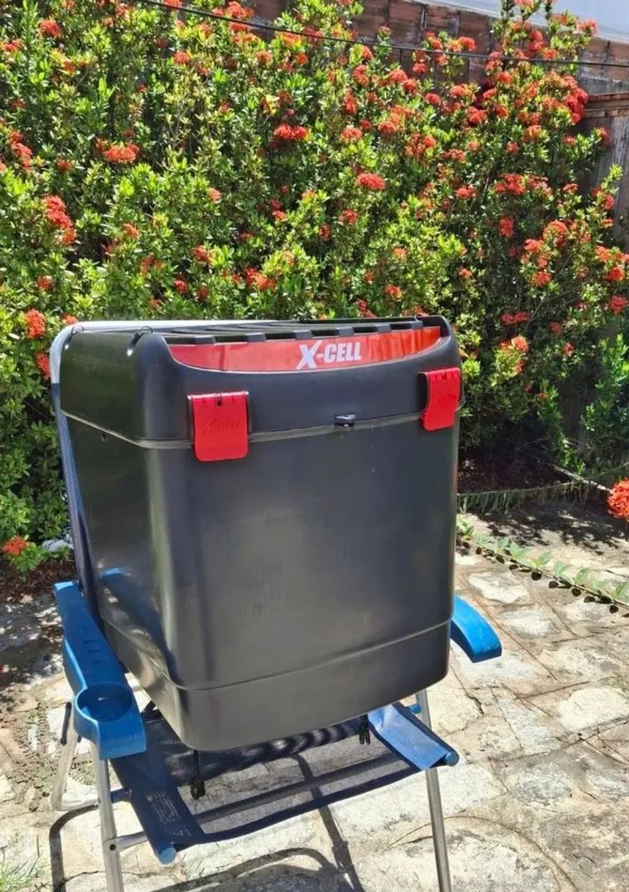 Baú XCELL 100 Litros + Suporte completo para CG 160