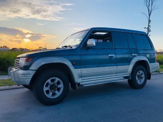 Mitsubishi Pajero GLS 3.0 V6 4P Aut. 1995