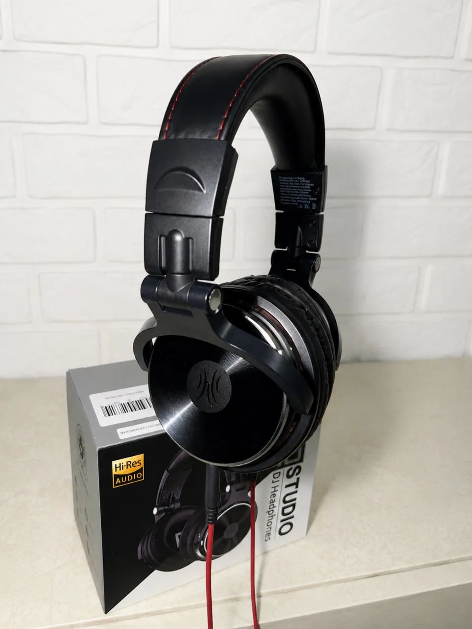 Headphone studio OneOdio 10
