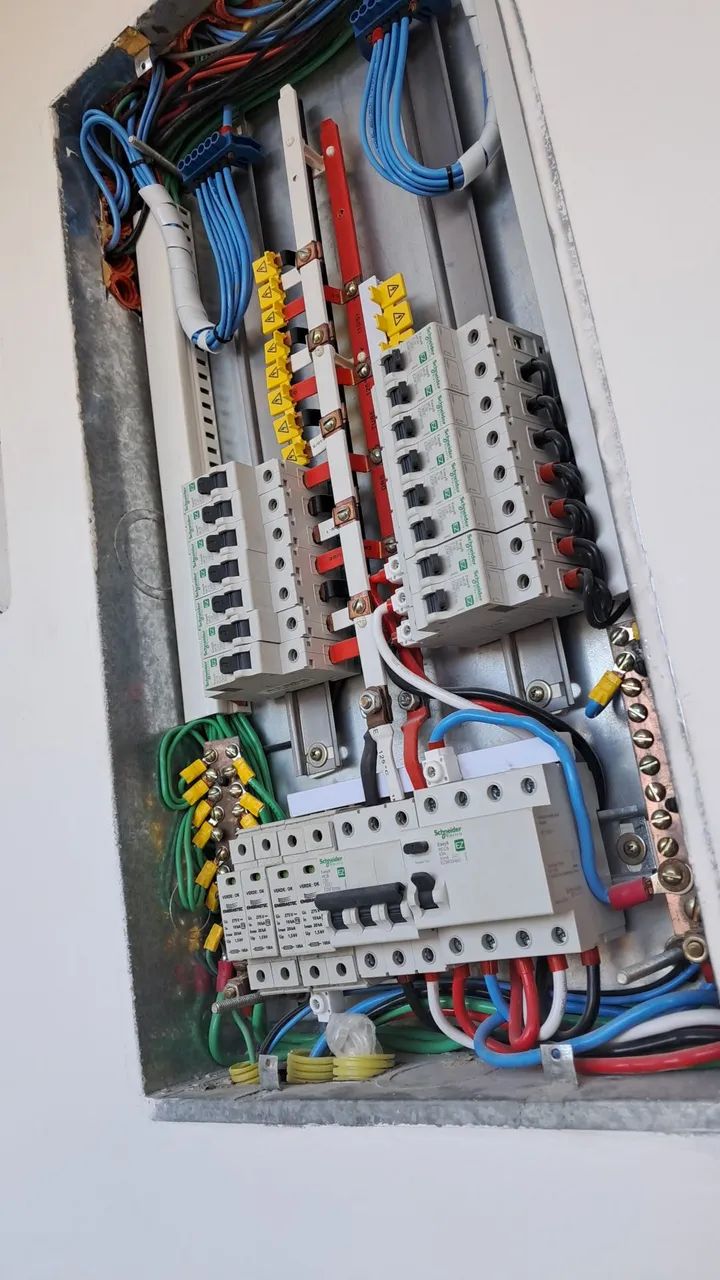 Eletricista | Padrão Celesc | Iluminação Pública em Altura - Foto 4