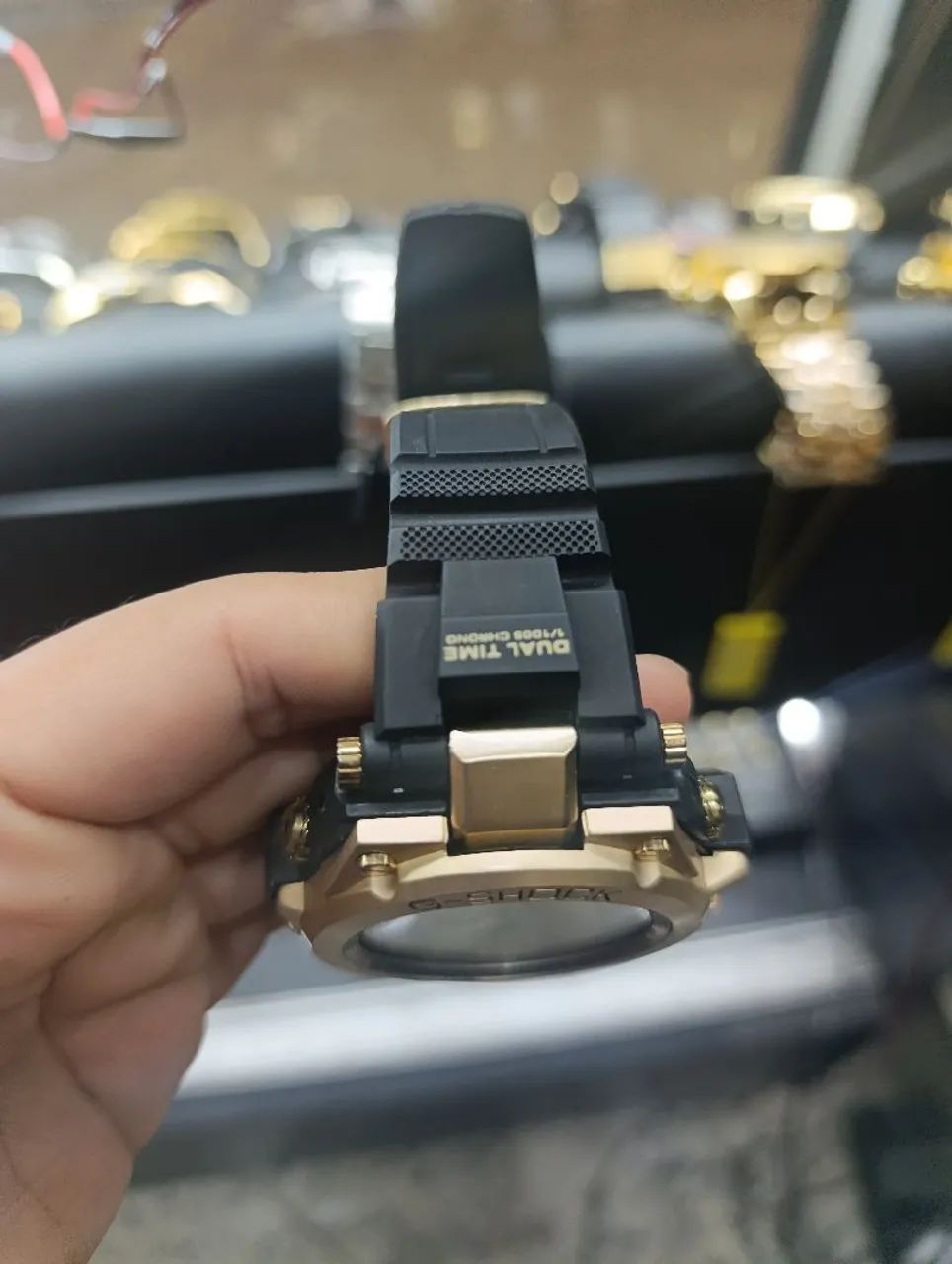 G-SHOK (CASIO) A-1000 - Foto 3