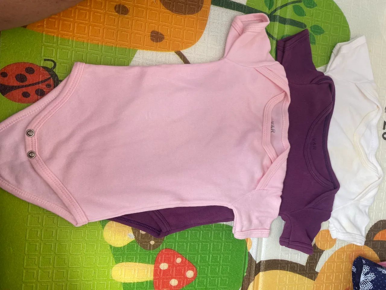 Roupas de bebê  - Foto 2
