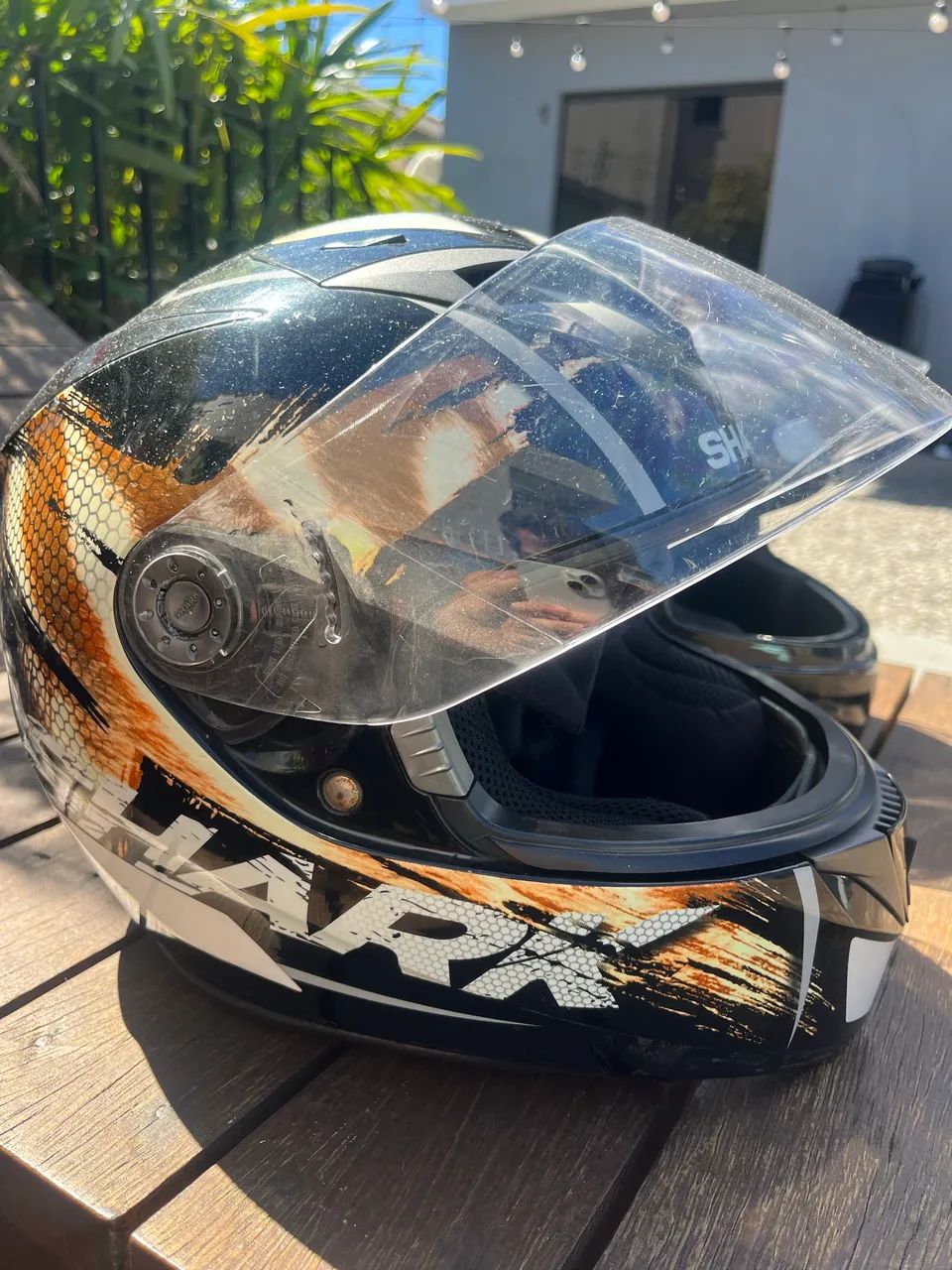 Vendo capa de chuva, bota, bag e 2 capacetes - Foto 4