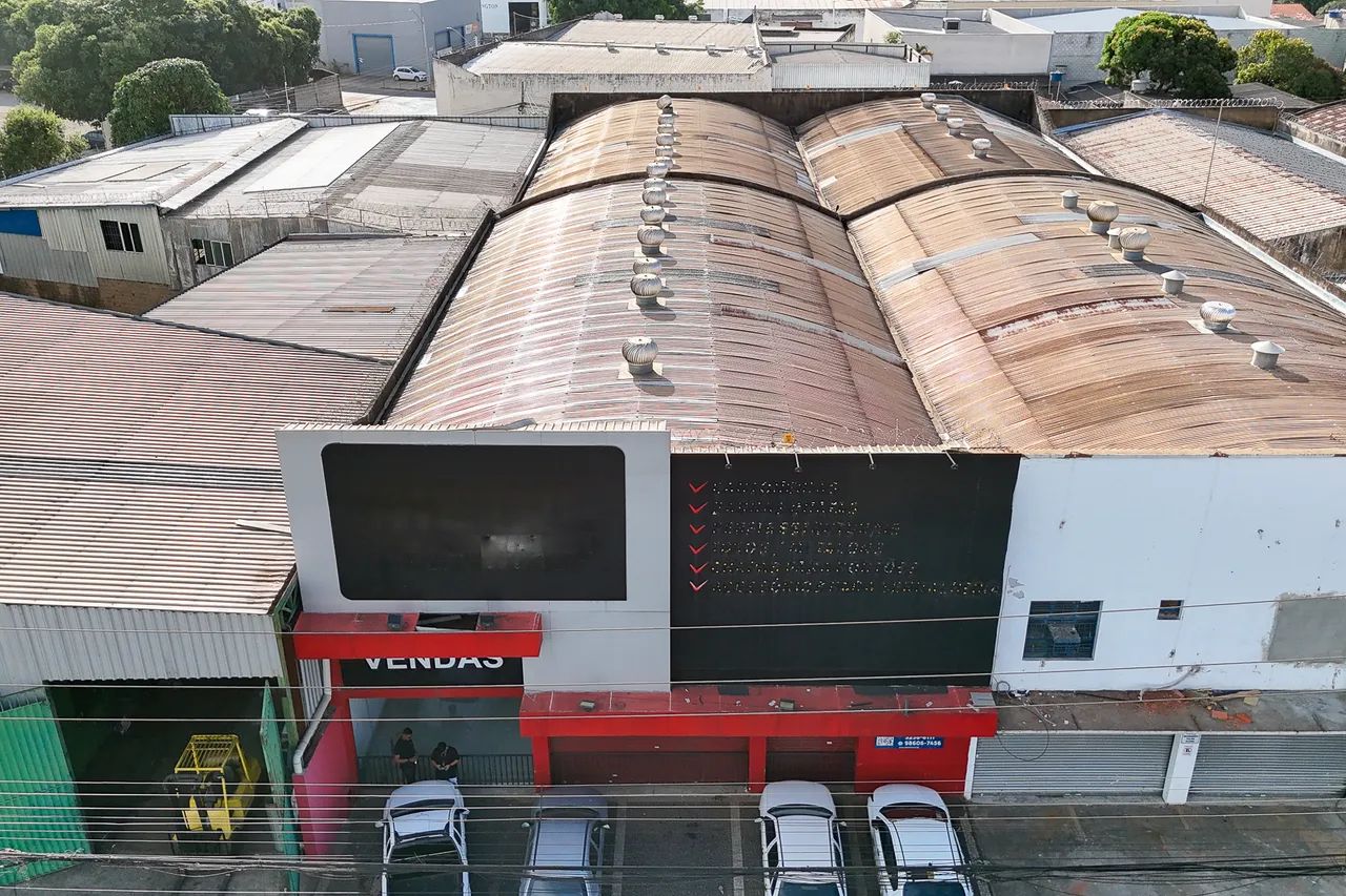 Galpão 840m²  Setor Cândida de Morais/Goiânia | Pé direito duplo - Foto 2