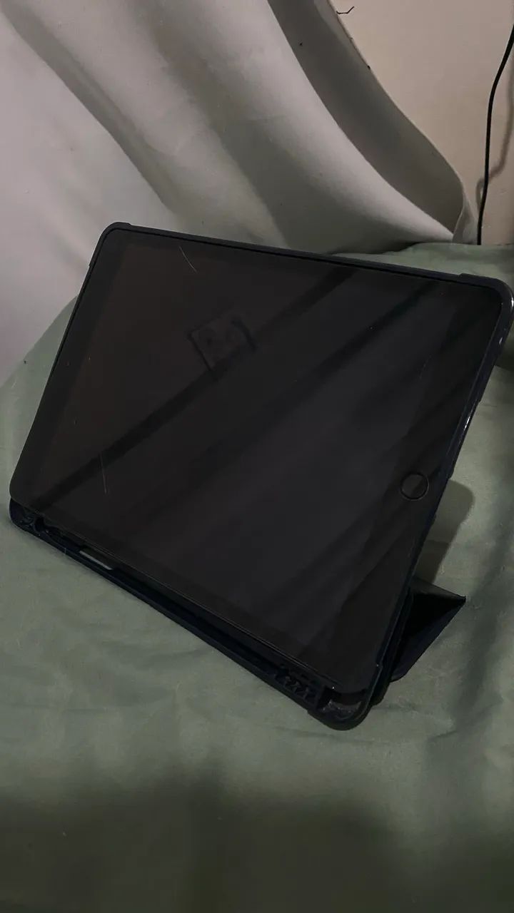 iPad 8 Wi-Fi + chip 128gb - Foto 2