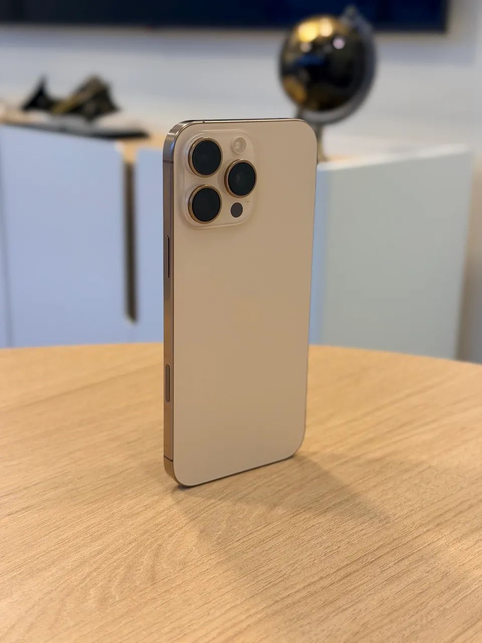 スマートフォン本体 iPhone 16 Pro Max Desert Titanium 256GB Apple iPhone 16 Pro Max (256 GB) – Titânio-deserto : Amazon.com.br