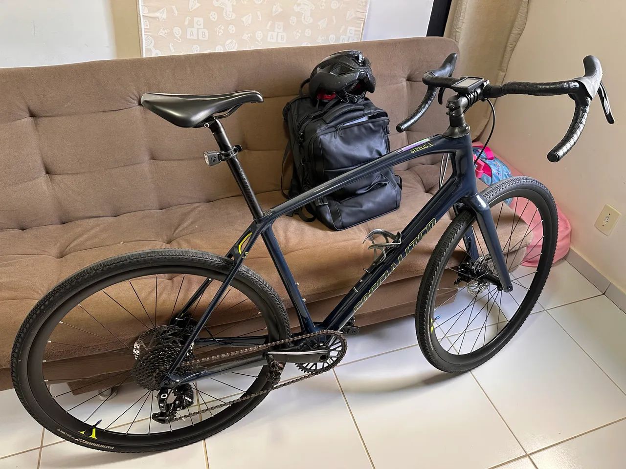 Specialized sirrus de carbono