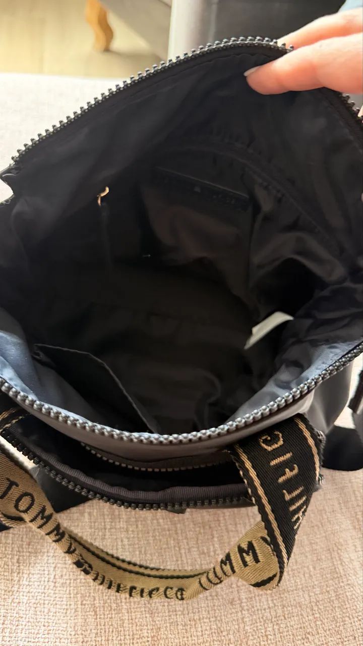 Bolsa Tommy Hilfiger ORIGINAL  - Foto 4