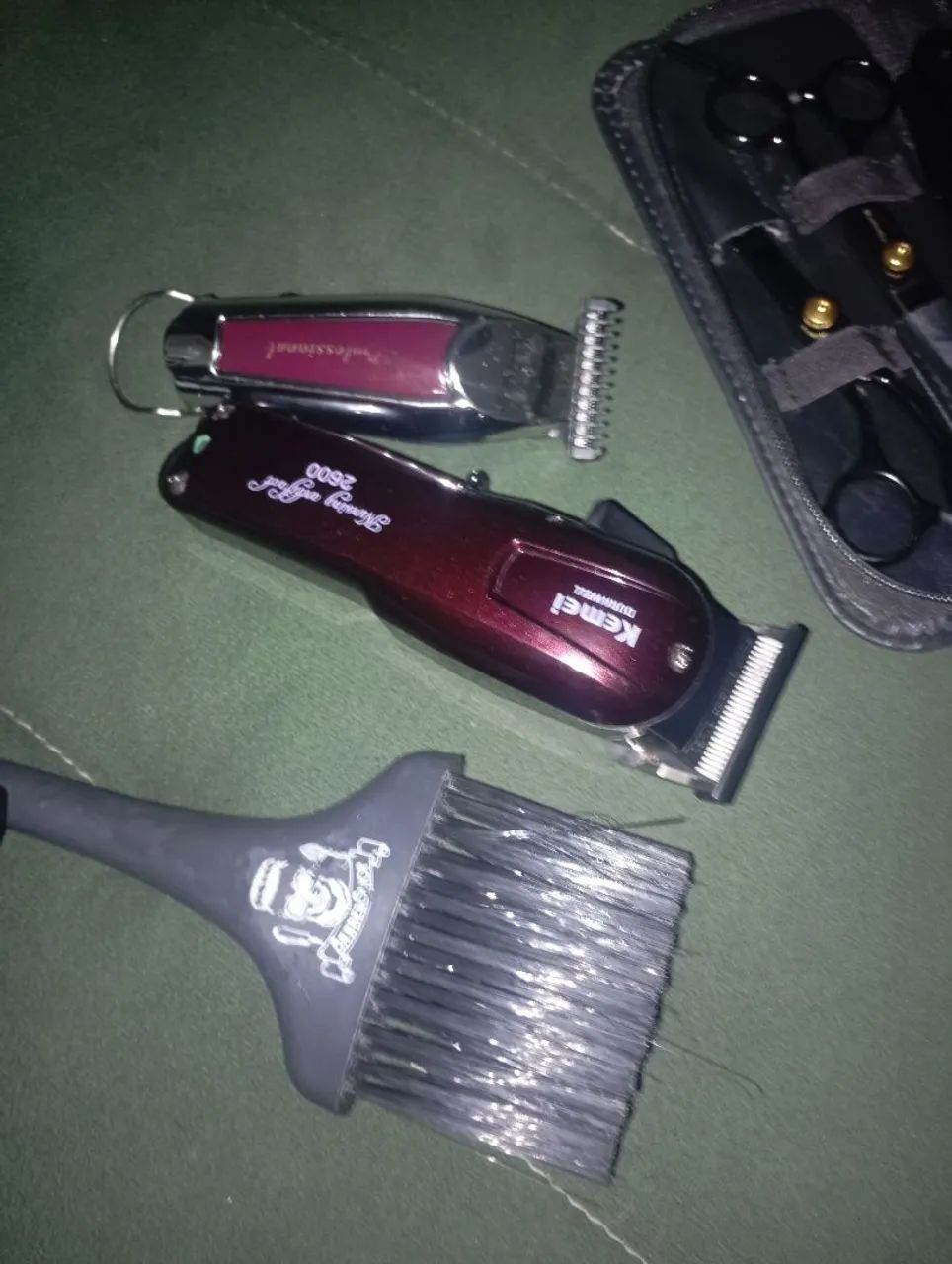 Kit máquina de cortar cabelos  - Foto 4