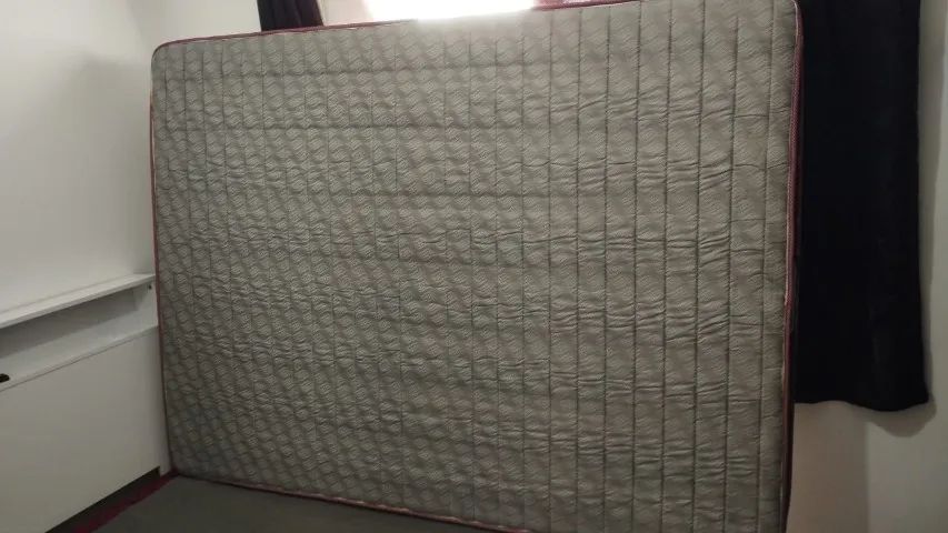 Colchão Ortopédico queen size D45 Seminovo - Foto 4