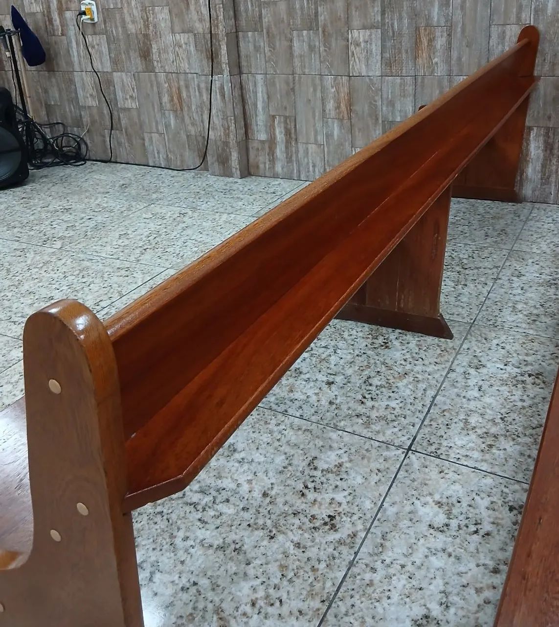 Banco em Madeira Maciça  - Foto 3