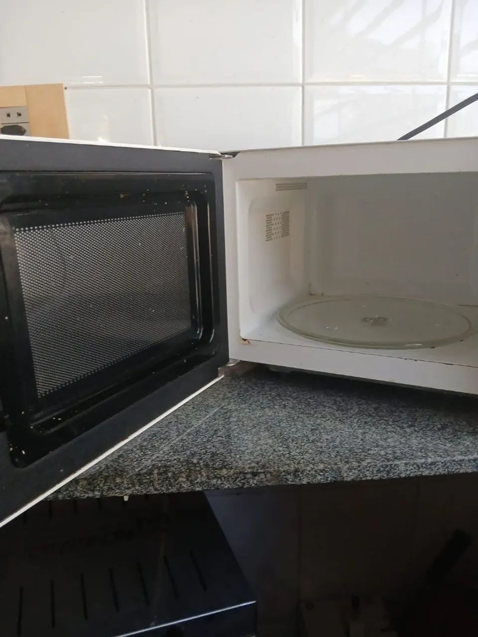 Micro-ondas Electrolux 20 l - Foto 3