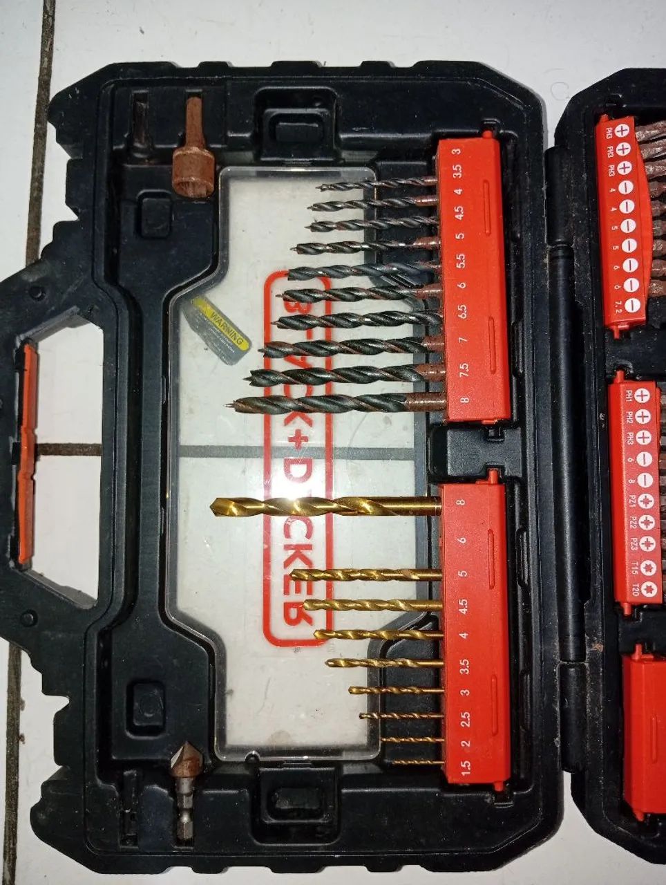 Jogo de Bits e Brocas A7230-XJ da Black+Decker - Foto 3