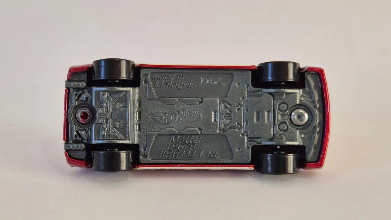 Hot Wheels Volkswagen Brasilia Loose - Foto 4