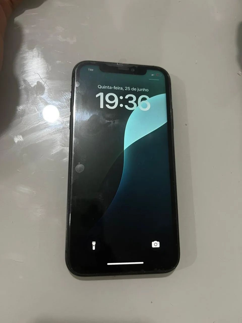 iPhone 11 64 GB  - Foto 2