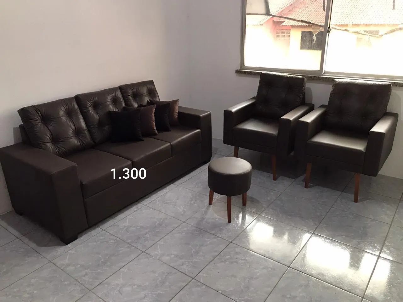 Sofas em corino para salao/ barbearia e escritório  - Foto 4