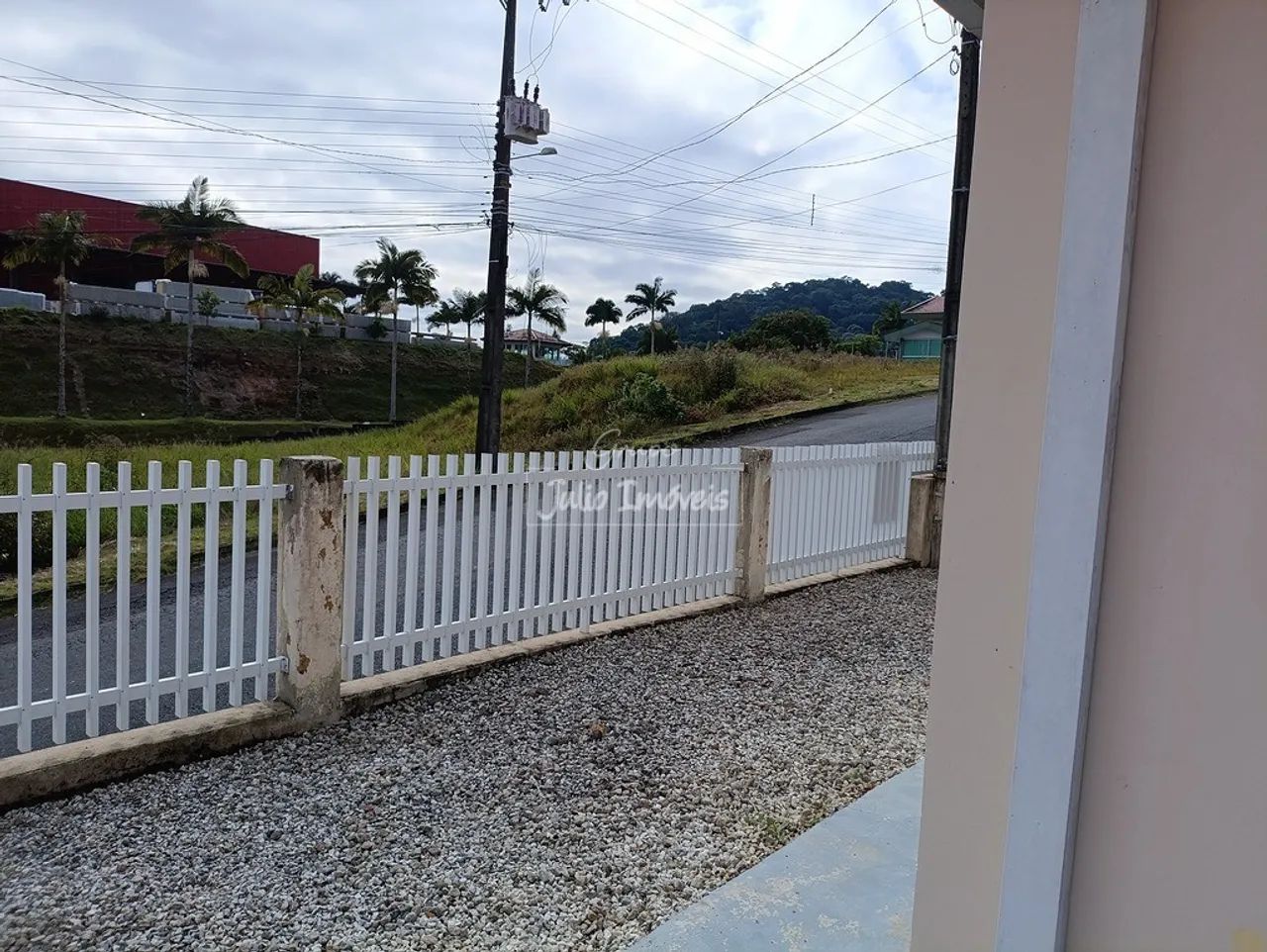 Casa três quartos em Brusque - Foto 3