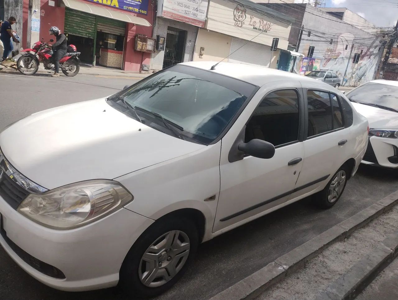 Renault Symbol SYMBOL Expression Hi-Flex 1.6 8V 4p 2010