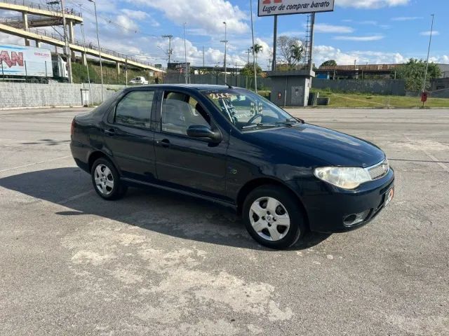 Fiat Siena HLX 1.8 MPI Flex 8V 4P 2005