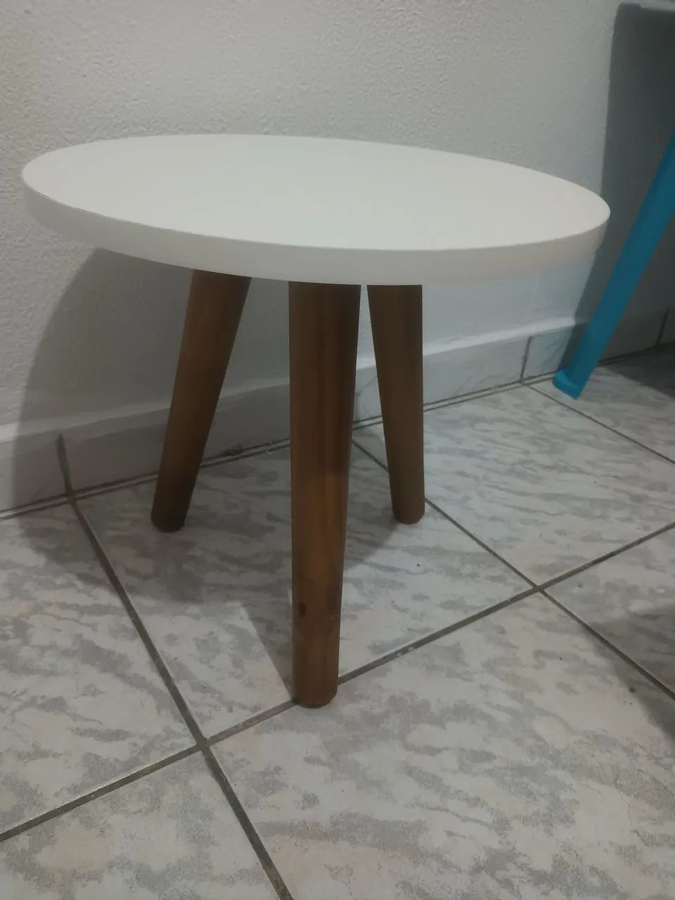 Mesa de centro pequena 