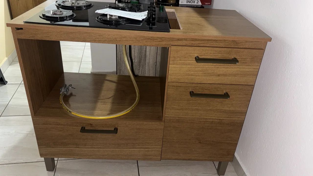 Vendo balcão p/ cooktop 5 bocas  - Foto 3