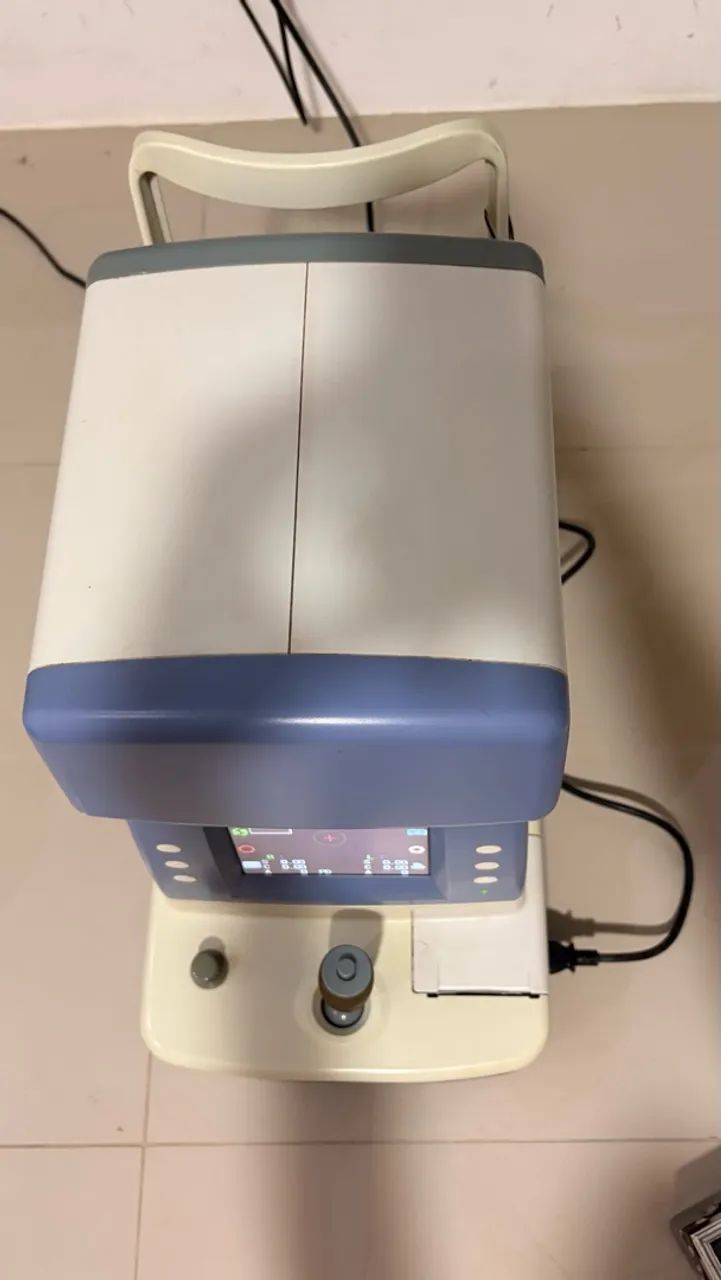 Vendo AUTORREFRATOR (com ceratômetro)  - Foto 4