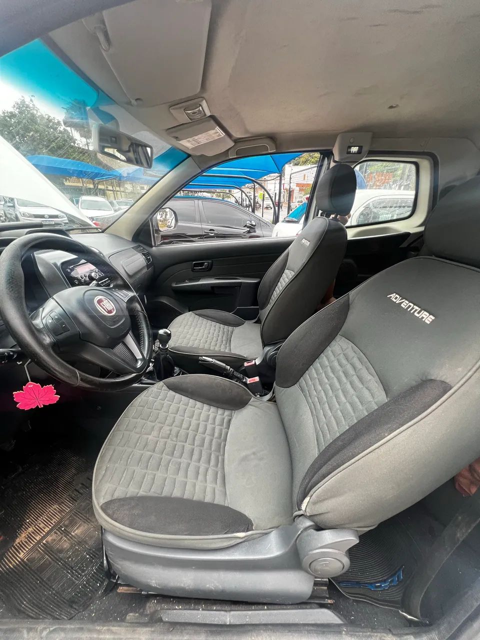 Fiat Strada Adventure1.8/ 1.8 Locker Flex CD 2014 - Foto 4